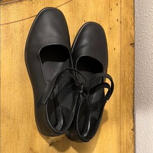 Ecco Black Leather Mary Jane Flats